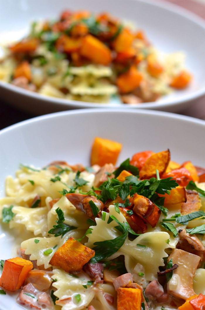 Pasta mit Pfifferlingen und Kürbis