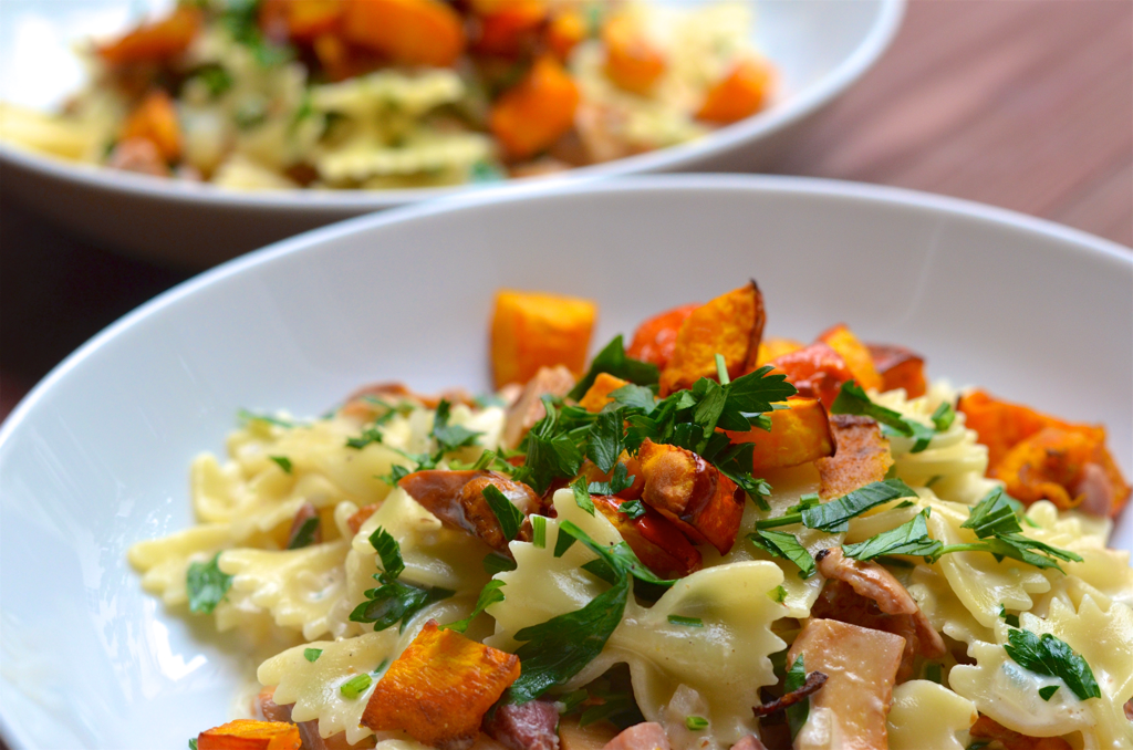 Pasta mit Pfifferlingen und Kürbis